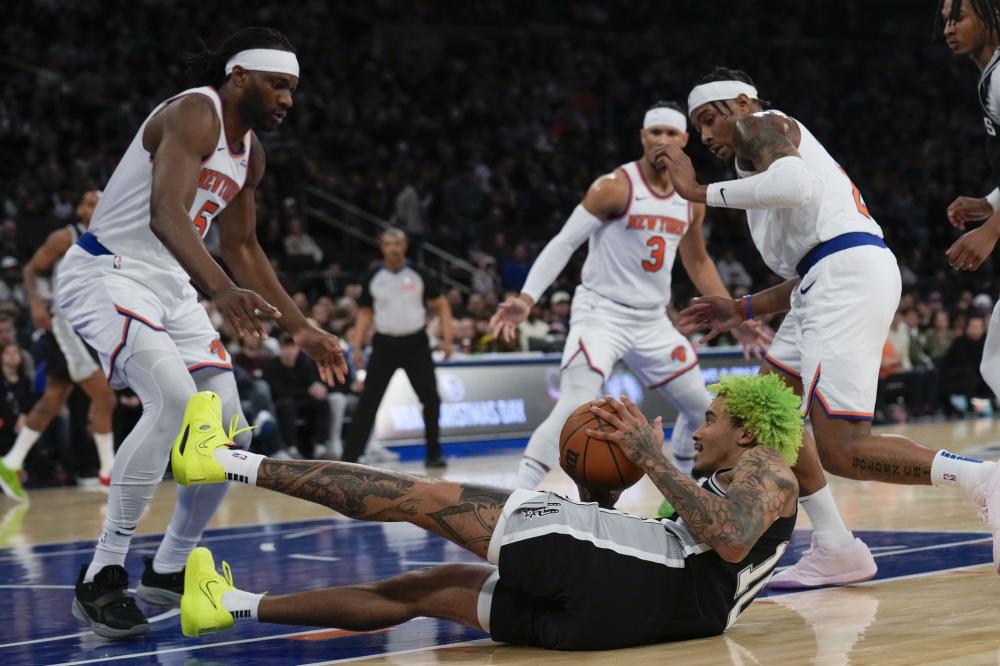 轮锁定世界 轮锁定世界